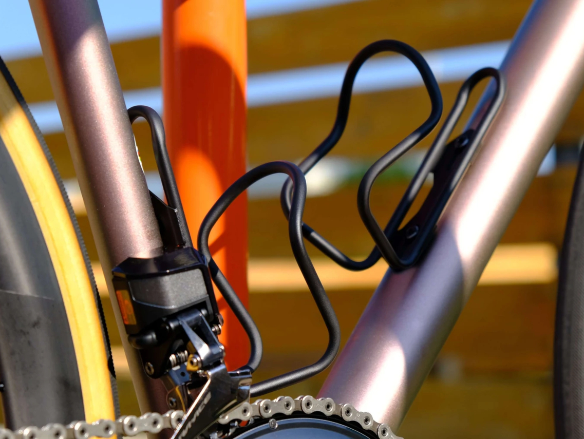 Silca Sicuro Titanium Bottle Cage - Black Cerakote Edition for Cages 7 Silca Sicuro Titanium Bottle Cage - Black Cerakote Edition for Cages - Image 5