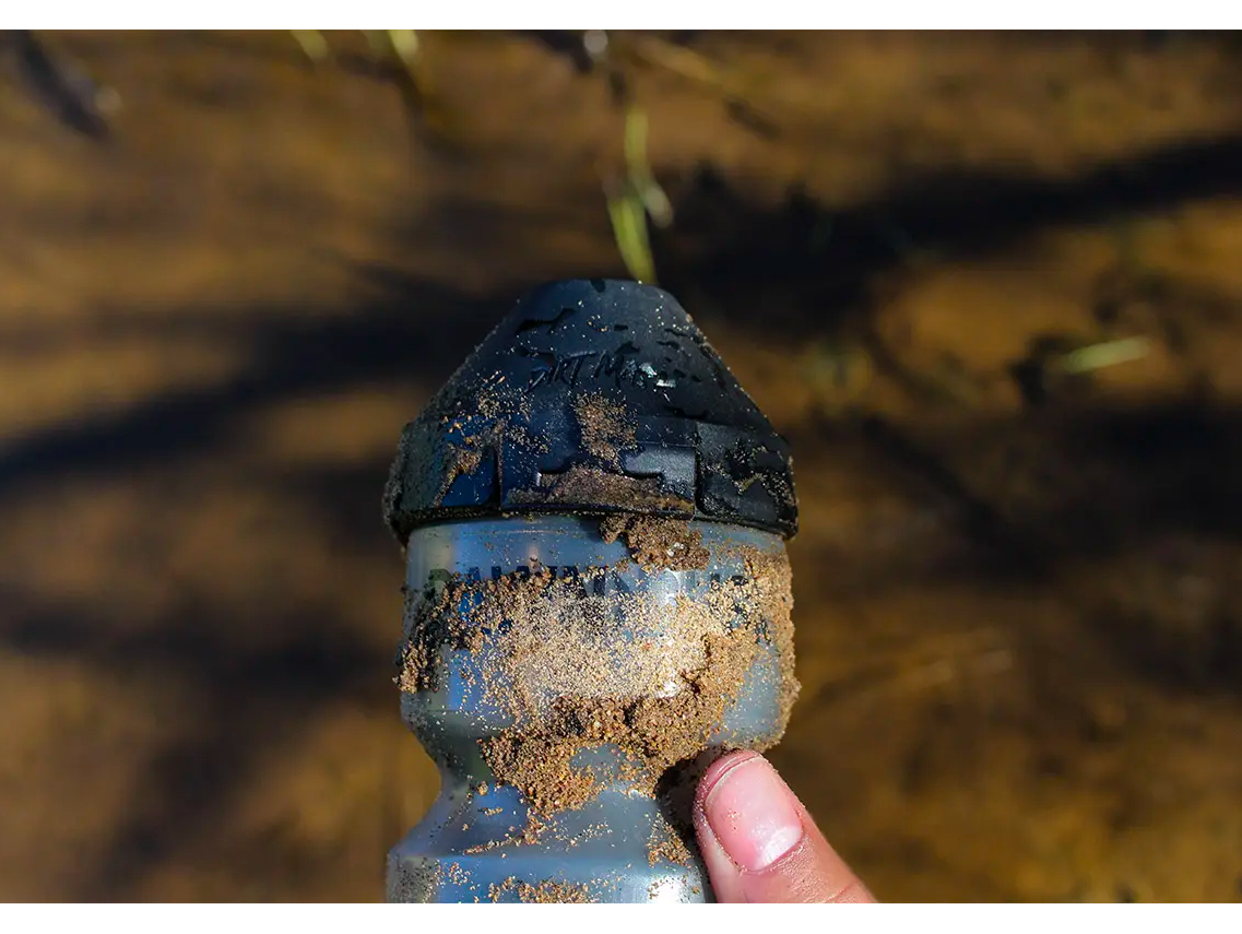 Dawn to Dusk Dirt Mask for Bottles 7 Dawn to Dusk Dirt Mask for Bottles - Image 5